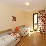 Galeria Aparthotel 3*